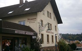 Hotel Strauss